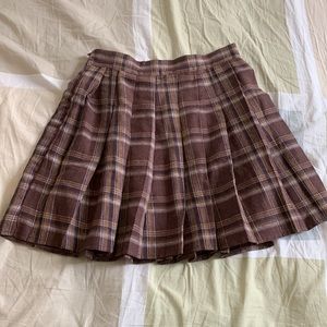 brown plaid skirt